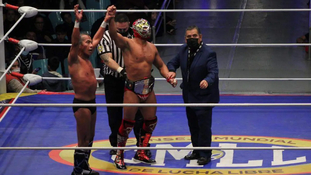 Luchas Arena Puebla 3